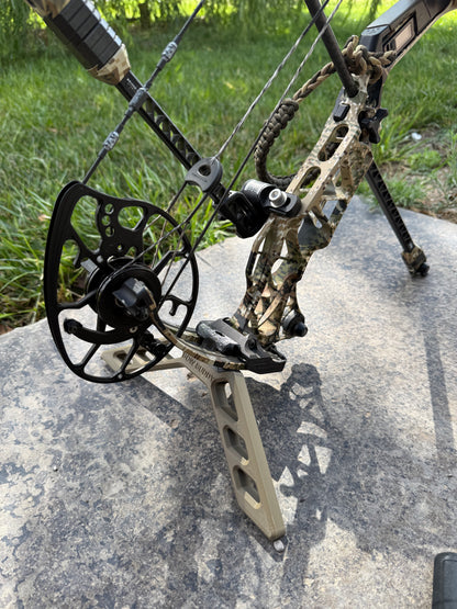 Bow Buddy® Kickstand